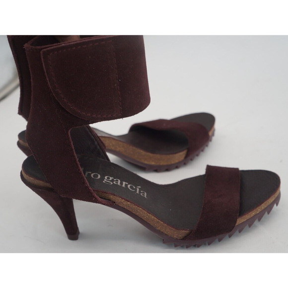 Pedro Garcia Burgundy Suede Hi Heel Peep Toe Sandals Pumps Made In Spain size5.5